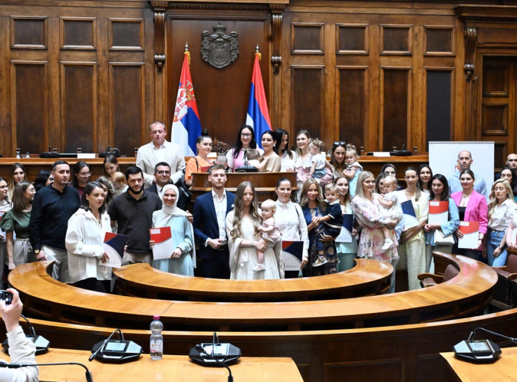 415324_majke-nekretnine-zarickovacevic_f.webp