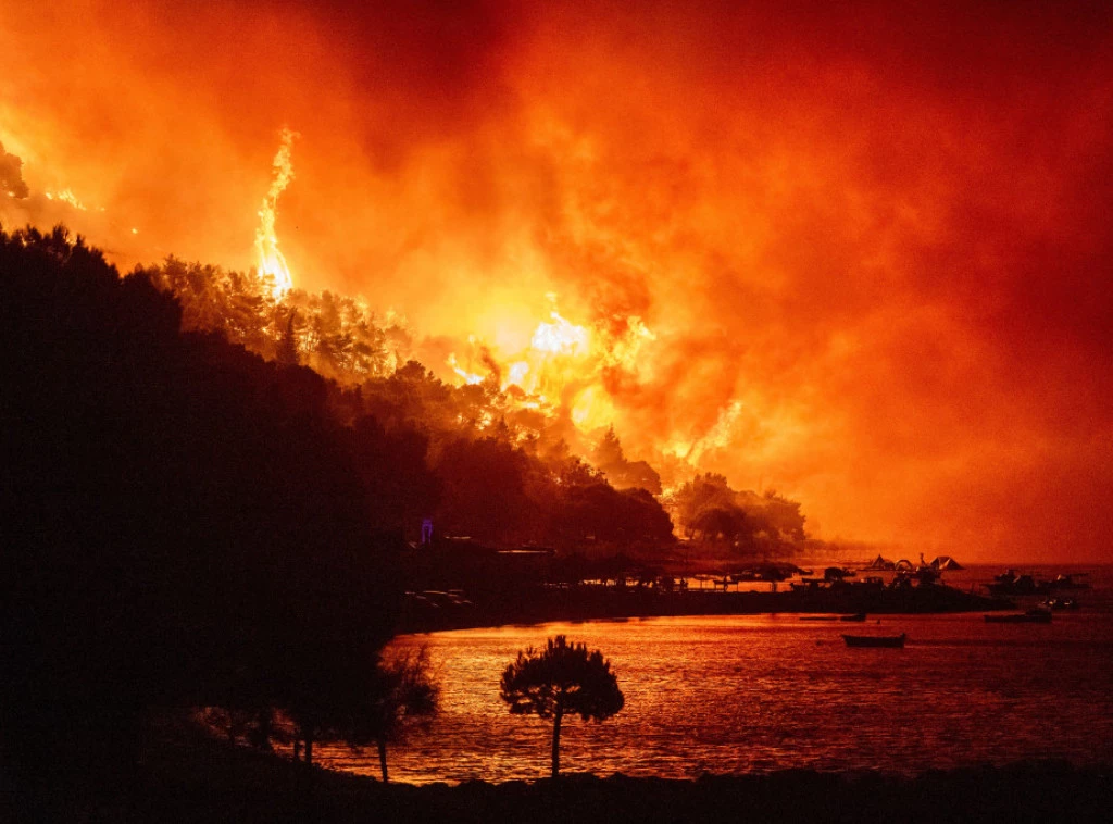 415558_aptopix-croatia-extreme-weather-wildfires_f.webp