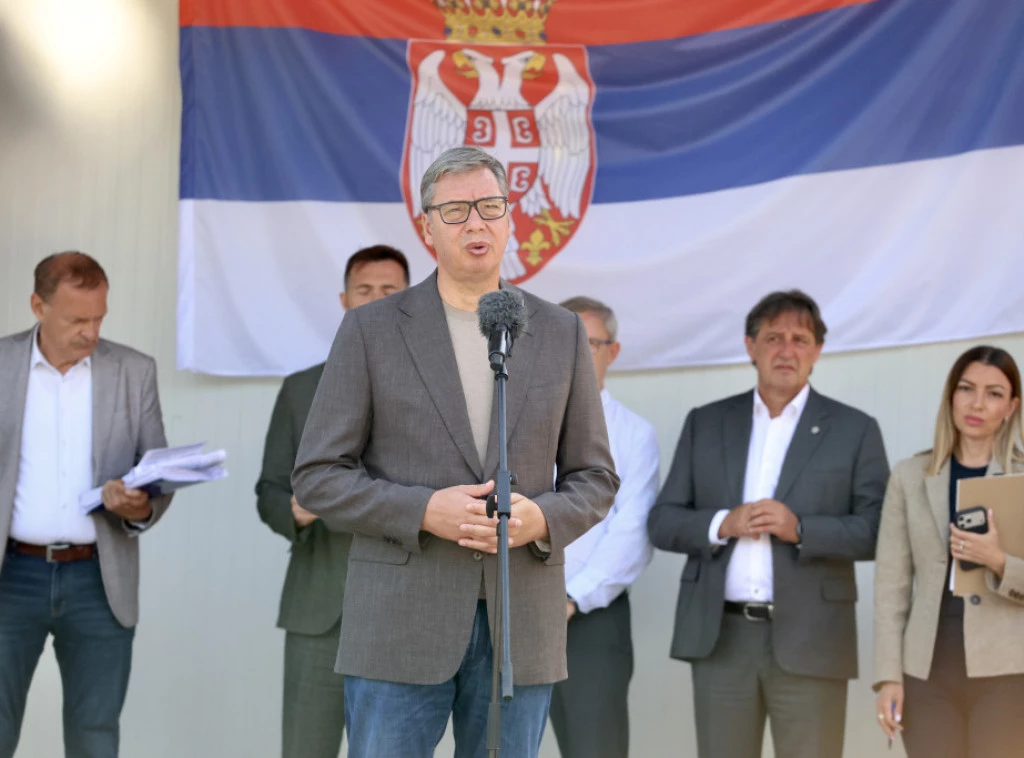 416308_rasinskiokrug-poseta-vucic_f.webp