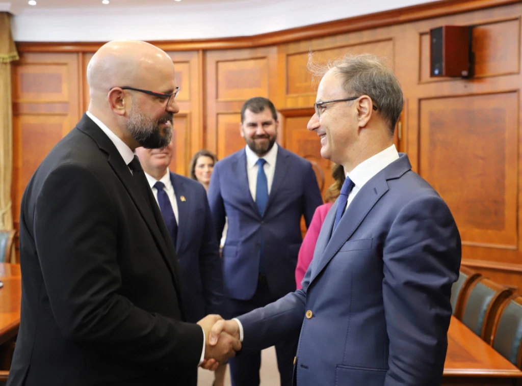 416374_srbija-prijateljstvo-macut_f.webp