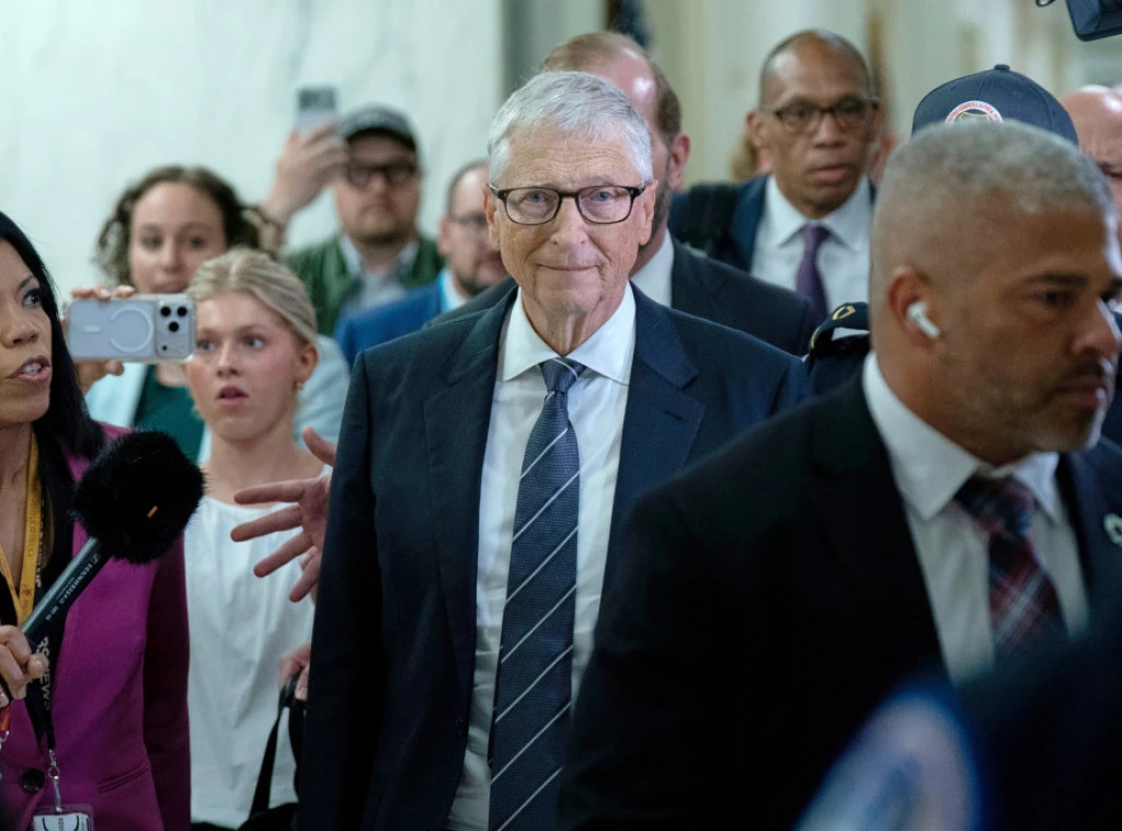 416596_philanthropy-bill-gates_f.webp