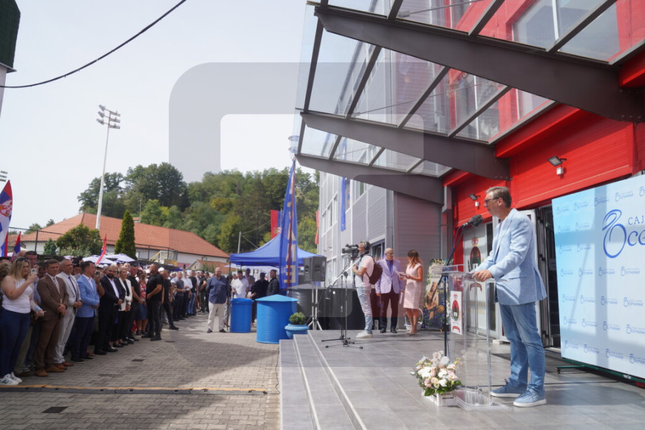 417171_osecina-sajam-otvaranje_iff.jpg